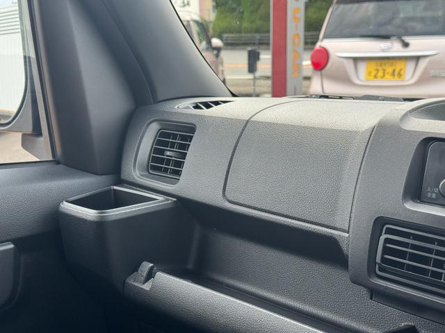 ハイゼットカーゴＤＸ令和５年式　衝突低減ブレーキ　新車保証継承付（福岡県）の中古車