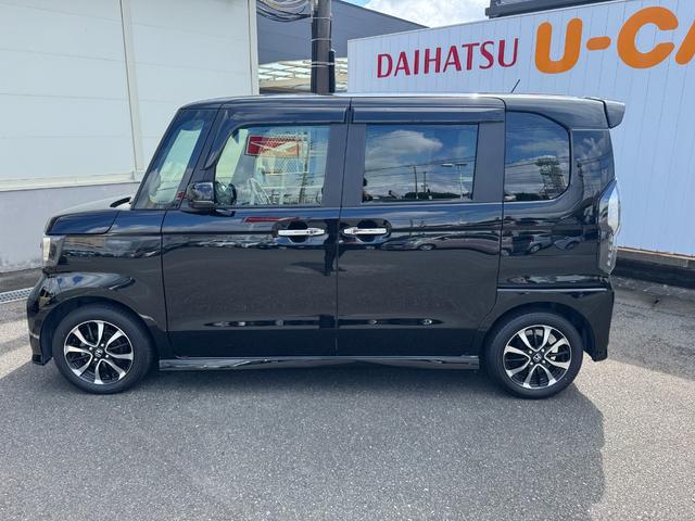 Ｎ−ＢＯＸカスタムＧ・Ｌホンダセンシング令和２年式　衝突低減ブレーキ　純正フルセグナビ　ＥＴＣ（福岡県）の中古車