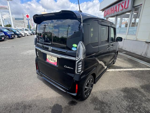 Ｎ−ＢＯＸカスタムＧ・Ｌホンダセンシング令和２年式　衝突低減ブレーキ　純正フルセグナビ　ＥＴＣ（福岡県）の中古車