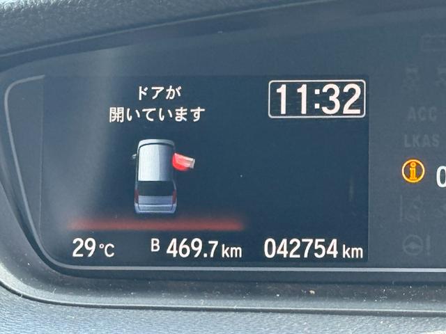 Ｎ−ＢＯＸカスタムＧ・Ｌホンダセンシング令和２年式　衝突低減ブレーキ　純正フルセグナビ　ＥＴＣ（福岡県）の中古車