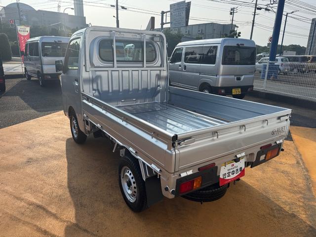 ハイゼットトラックスタンダード 農用スペシャル新車保証継承付 弊社デモカーUP車 5MT 4WD 衝突低減ブレーキ 1dinラジオ(福岡県)の中古車