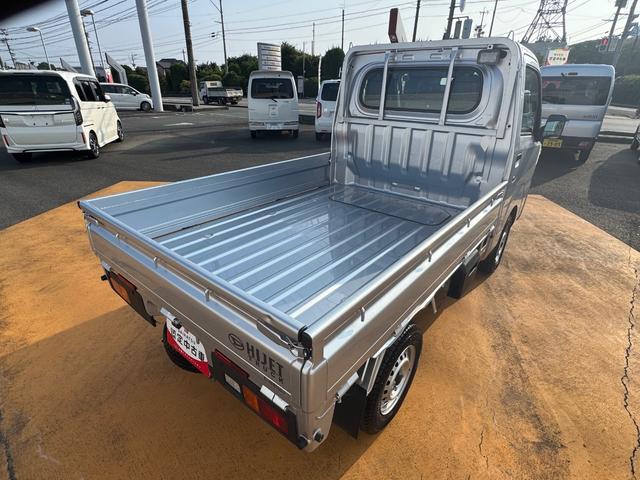 ハイゼットトラックスタンダード 農用スペシャル新車保証継承付 弊社デモカーUP車 5MT 4WD 衝突低減ブレーキ 1dinラジオ(福岡県)の中古車
