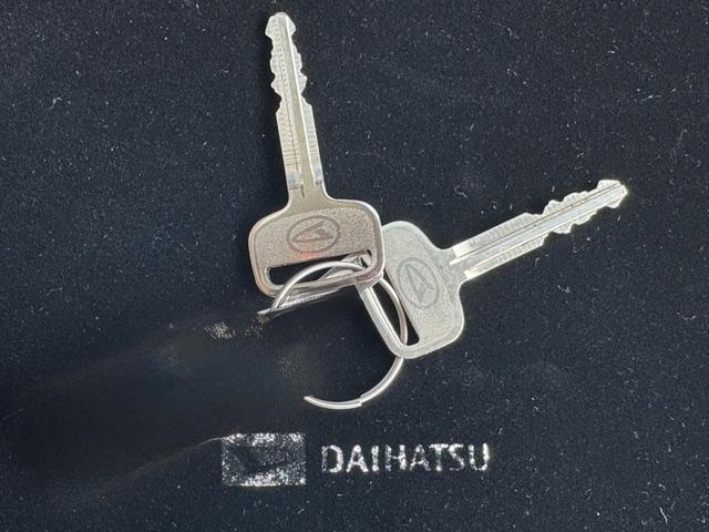 ハイゼットトラックスタンダード 農用スペシャル新車保証継承付 弊社デモカーUP車 5MT 4WD 衝突低減ブレーキ 1dinラジオ(福岡県)の中古車