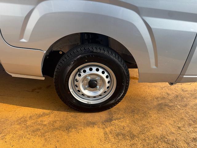 ハイゼットトラックスタンダード 農用スペシャル新車保証継承付 弊社デモカーUP車 5MT 4WD 衝突低減ブレーキ 1dinラジオ(福岡県)の中古車