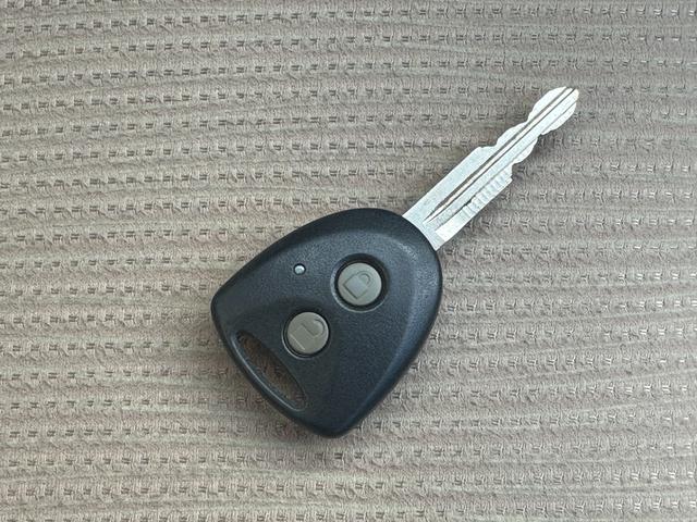 ミラXスペシャル平成26年式 5MT MOMOハンドル(福岡県)の中古車