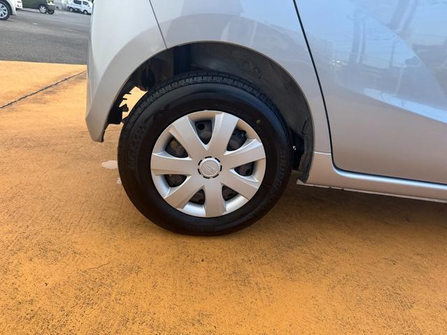 ミラXスペシャル平成26年式 5MT MOMOハンドル(福岡県)の中古車