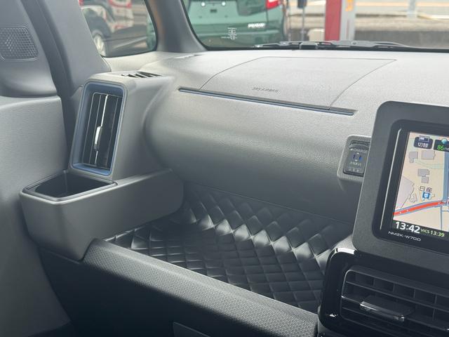 タントカスタムＸセレクション令和２年式　衝突低減ブレーキ　純正フルセグナビ（福岡県）の中古車