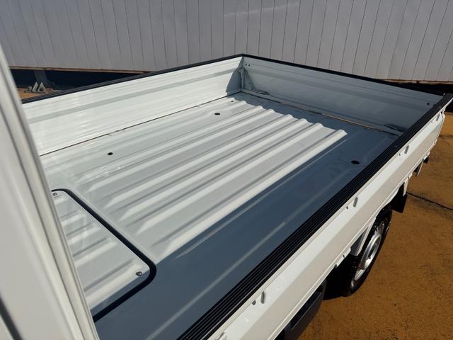 キャリイトラックKX令和7年式 CDチューナー マニュアルエアコン(福岡県)の中古車