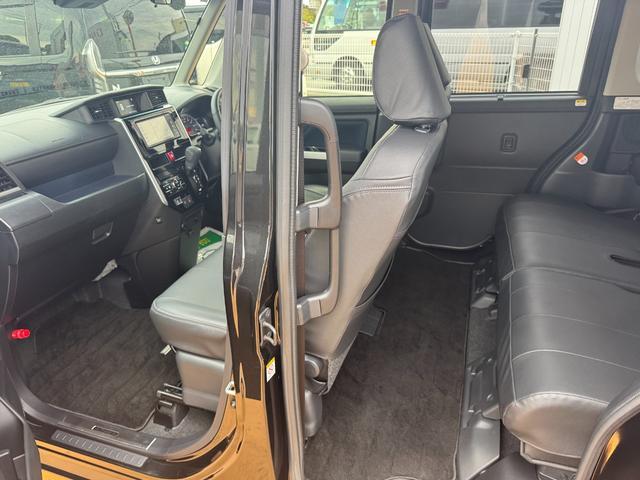 トールカスタムG ターボレイア3年式 衝突低減ブレーキ 純正フルセグナビ Bカメラ Bluetooth ナビ連動前後方ドラレコ(福岡県)の中古車