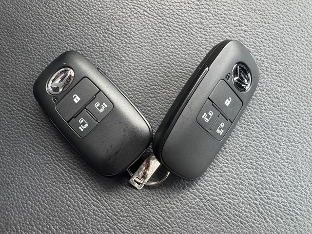 トールカスタムG ターボレイア3年式 衝突低減ブレーキ 純正フルセグナビ Bカメラ Bluetooth ナビ連動前後方ドラレコ(福岡県)の中古車