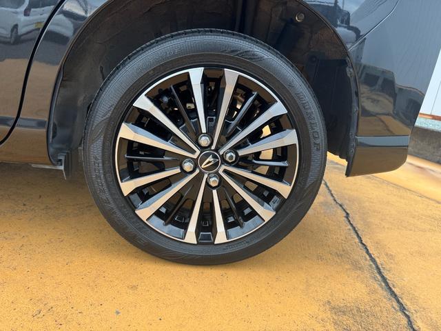 トールカスタムG ターボレイア3年式 衝突低減ブレーキ 純正フルセグナビ Bカメラ Bluetooth ナビ連動前後方ドラレコ(福岡県)の中古車