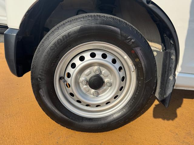 ハイゼットカーゴＤＸ令和６年式　弊社デモカーＵＰ車　衝突低減ブレーキ（福岡県）の中古車