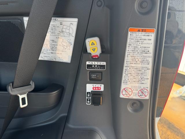 タントスローパーＸ　ターンシート付福祉車両　スローパー　令和２年式　衝突低減ブレーキ（福岡県）の中古車