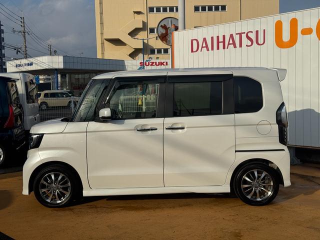 Ｎ−ＢＯＸカスタムＬフルセグナビ　バックモニター　ＥＴＣ　クルーズコントロール　リア左側パワースライドドア	運転席＆助手席シートバックテーブル　衝突低減ブレーキ（福岡県）の中古車