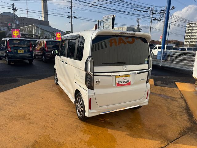 Ｎ−ＢＯＸカスタムＬフルセグナビ　バックモニター　ＥＴＣ　クルーズコントロール　リア左側パワースライドドア	運転席＆助手席シートバックテーブル　衝突低減ブレーキ（福岡県）の中古車