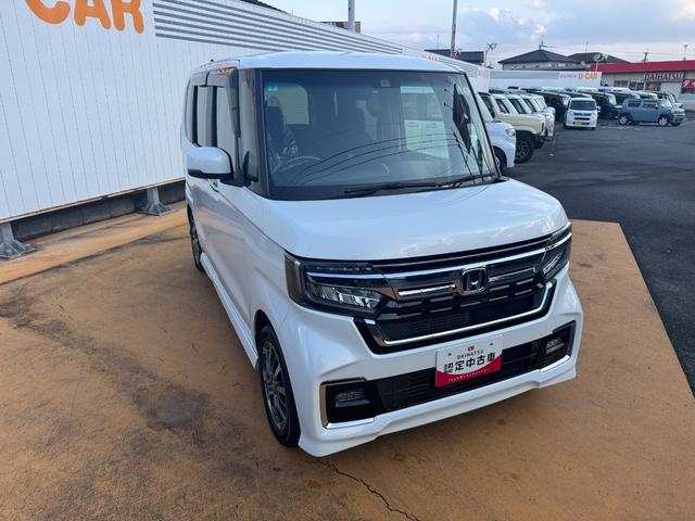 Ｎ−ＢＯＸカスタムＬフルセグナビ　バックモニター　ＥＴＣ　クルーズコントロール　リア左側パワースライドドア	運転席＆助手席シートバックテーブル　衝突低減ブレーキ（福岡県）の中古車