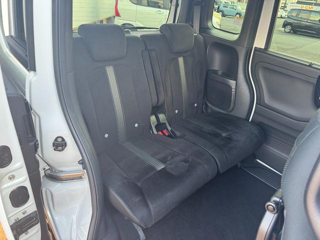 Ｎ−ＢＯＸカスタムＬフルセグナビ　バックモニター　ＥＴＣ　クルーズコントロール　リア左側パワースライドドア	運転席＆助手席シートバックテーブル　衝突低減ブレーキ（福岡県）の中古車