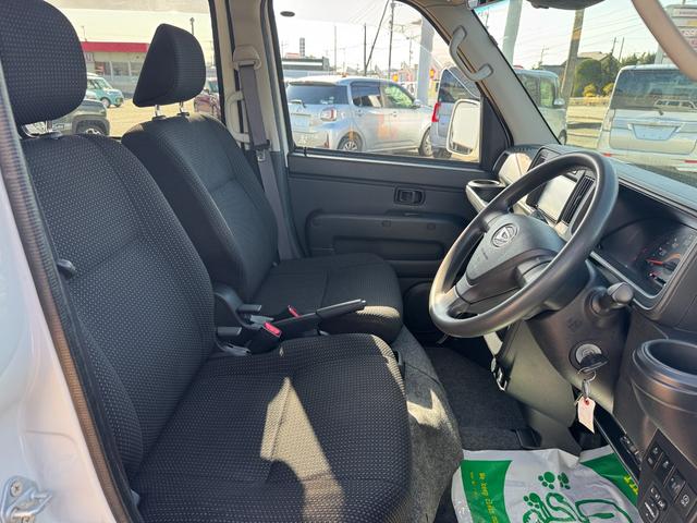 ハイゼットカーゴクルーズＳＡIII純正フルセグナビ　ＥＴＣ　ドラレコ　バックモニター　Ｂｌｕｅｔｏｏｔｈ（福岡県）の中古車