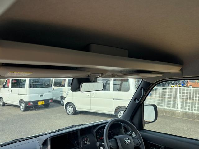 ハイゼットカーゴデッキバンＧ弊社デモカーＵＰ車　新車保証継承付　オーディオレス　プッシュボタンスタート（福岡県）の中古車