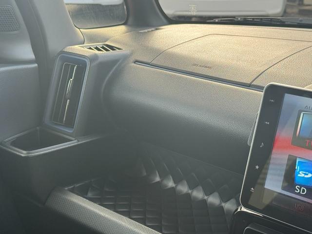 タントカスタムＸスタイルセレクション純正フルセグナビ　ＥＴＣ　ドラレコ　バックモニター（福岡県）の中古車