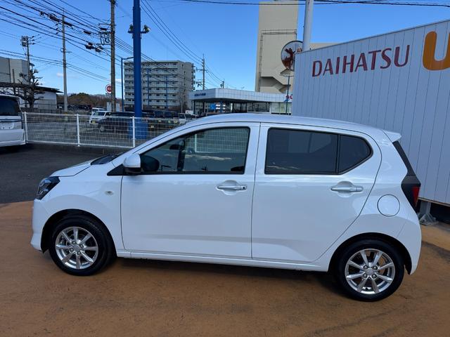 ミライースＧ　ＳＡIII新車保証継承付　弊社デモカーＵＰ車　オーディオレス　バックカメラ付　プッシュボタンスタート　シートヒーター（福岡県）の中古車