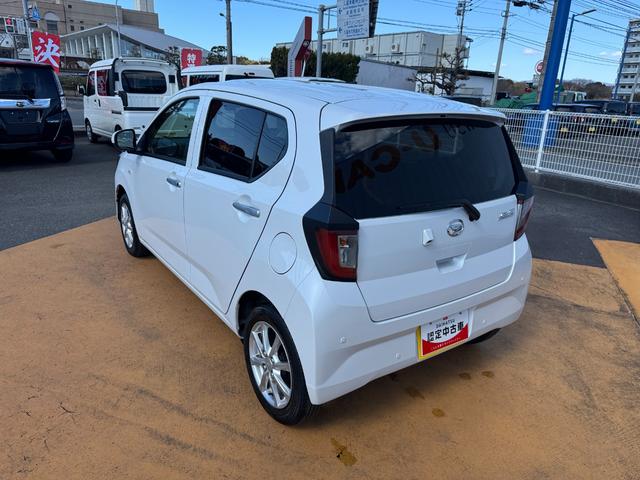 ミライースＧ　ＳＡIII新車保証継承付　弊社デモカーＵＰ車　オーディオレス　バックカメラ付　プッシュボタンスタート　シートヒーター（福岡県）の中古車