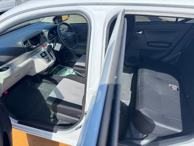 ミライースＧ　ＳＡIII新車保証継承付　弊社デモカーＵＰ車　オーディオレス　バックカメラ付　プッシュボタンスタート　シートヒーター（福岡県）の中古車