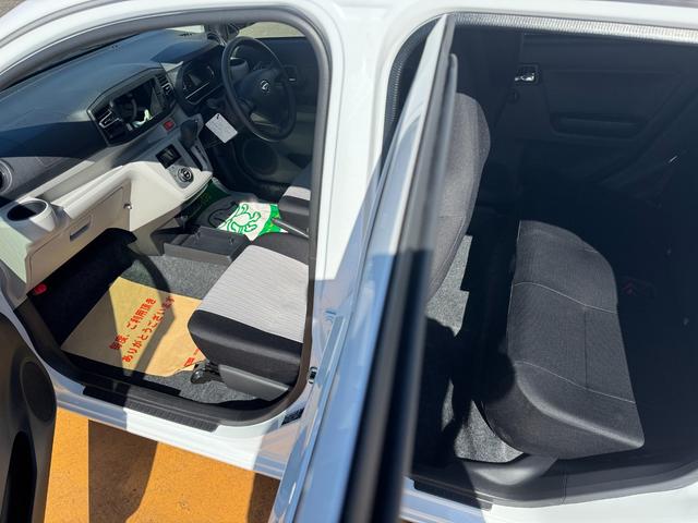 ミライースＧ　ＳＡIII新車保証継承付　弊社デモカーＵＰ車　オーディオレス　バックカメラ付　プッシュボタンスタート　シートヒーター（福岡県）の中古車