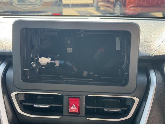 ムーヴＲＳ新車保証継承付　デモカーＵＰ車　オーディオレス　バックカメラ付（福岡県）の中古車