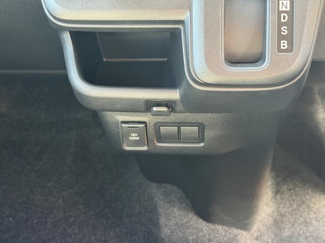 ムーヴＲＳ新車保証継承付　デモカーＵＰ車　オーディオレス　バックカメラ付（福岡県）の中古車