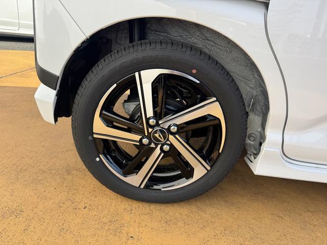 ムーヴＲＳ新車保証継承付　デモカーＵＰ車　オーディオレス　バックカメラ付（福岡県）の中古車