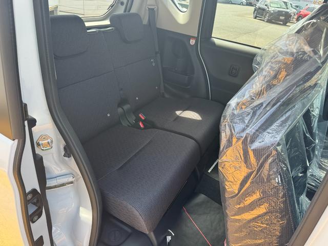 ムーヴＧ新車保証継承付　デモカーＵＰ車　オーディオレス　バックモニター付（福岡県）の中古車