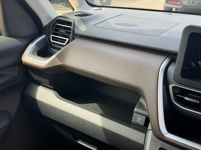 ムーヴＧ新車保証継承付　デモカーＵＰ車　オーディオレス　バックモニター付（福岡県）の中古車