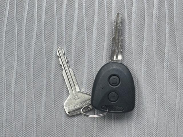 ミライースＸ　リミテッドＳＡIII純正フルセグナビ　バックモニター　Ｂｌｕｅｔｏｏｔｈ　キーレス（福岡県）の中古車