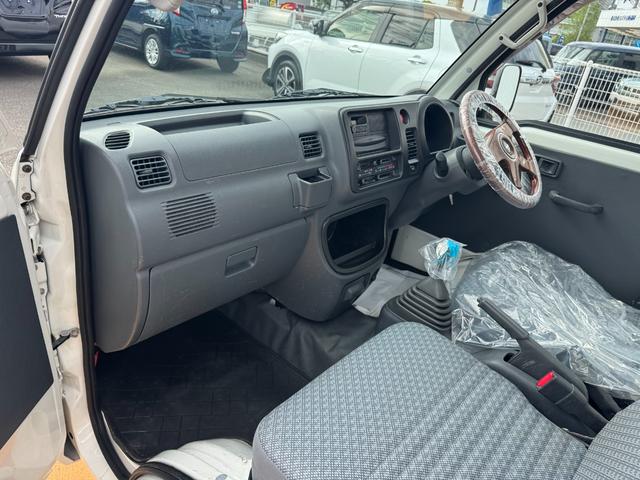 ハイゼットトラック農用スペシャルＶＳ４ＷＤ　５ＭＴ　ＭＯＭＯハンドル（福岡県）の中古車