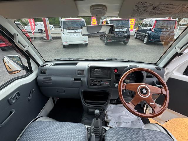 ハイゼットトラック農用スペシャルＶＳ４ＷＤ　５ＭＴ　ＭＯＭＯハンドル（福岡県）の中古車