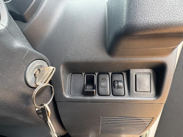 ハイゼットトラック農用スペシャルＶＳ４ＷＤ　５ＭＴ　ＭＯＭＯハンドル（福岡県）の中古車