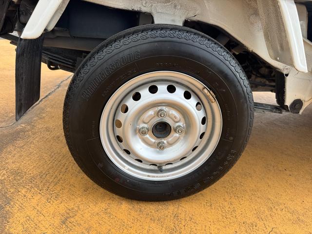 ハイゼットトラック農用スペシャルＶＳ４ＷＤ　５ＭＴ　ＭＯＭＯハンドル（福岡県）の中古車