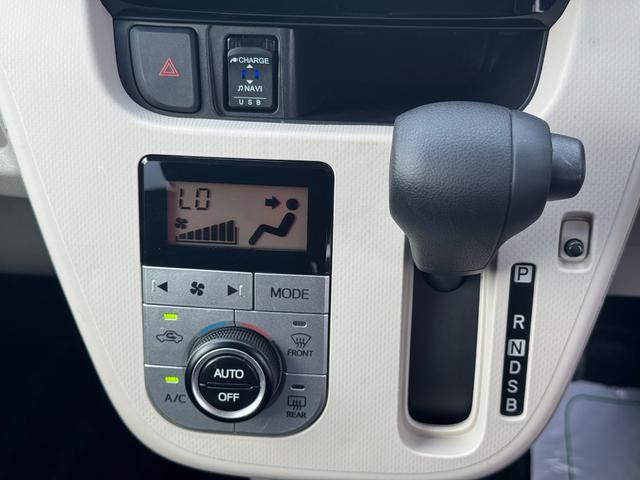 ムーヴＸリミテッドII　ＳＡIIIナビ地デジＴＶ　バックカメラ　Ｂｌｕｅｔｏｏｔｈ　スマートキー　衝突軽減ブレーキ　横滑り防止装置　アイドリングストップ　純正アルミホイール（福岡県）の中古車