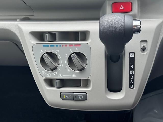 ミライースX SAIII弊社デモカーUP車 新車保証継承付 オーディオレス オートライト LEDヘッドライト 衝突軽減ブレーキ オートマチックハイビーム 横滑り防止装置 アイドリングストップ クリアランスソナー(福岡県)の中古車