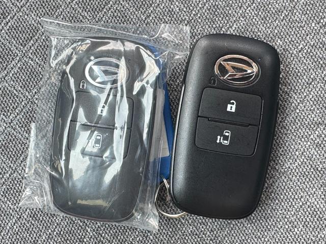タントＸ弊社デモカーＵＰ車　新車保証継承付　オーディオレス　バックカメラ付　片側電動スライドドア　ＬＥＤヘッドライト　衝突軽減ブレーキ　横滑り防止装置　アイドリングストップ　クリアランスソナー（福岡県）の中古車