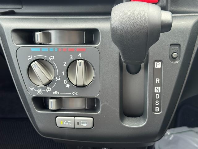 ミライースB SAIII新車保証継承付 ナビ地デジTV Bluetooth ETC オートライト LEDヘッドライト 衝突軽減ブレーキ オートマチックハイビーム 横滑り防止装置 アイドリングストップ クリアランスソナー(福岡県)の中古車