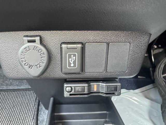 ミライースB SAIII新車保証継承付 ナビ地デジTV Bluetooth ETC オートライト LEDヘッドライト 衝突軽減ブレーキ オートマチックハイビーム 横滑り防止装置 アイドリングストップ クリアランスソナー(福岡県)の中古車
