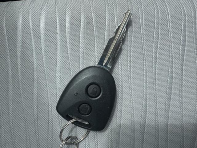 ミライースX SAIII新車保証継承付 弊社デモカーUP車 オーディオレス オートライト LEDヘッドライト 衝突軽減ブレーキ オートマチックハイビーム 横滑り防止装置 アイドリングストップ クリアランスソナー(福岡県)の中古車