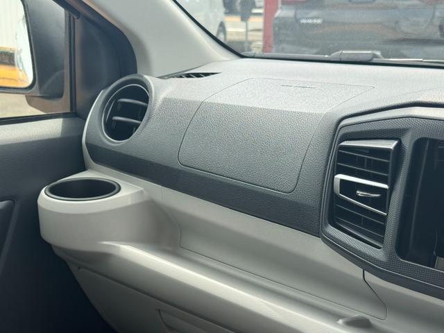 ミライースX SAIII新車保証継承付 弊社デモカーUP車 オーディオレス オートライト LEDヘッドライト 衝突軽減ブレーキ オートマチックハイビーム 横滑り防止装置 アイドリングストップ クリアランスソナー(福岡県)の中古車