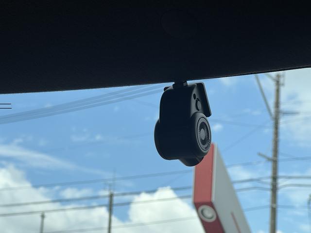 タントカスタムＲＳナビ地デジＴＶ　全方位カメラ　Ｂｌｕｅｔｏｏｔｈ　ＥＴＣ　前後ドライブレコーダー　　両側電動スライドドア　クルーズコントロール　オートライト　ＬＥＤヘッドライト　衝突軽減ブレーキ　アイドリングストップ（福岡県）の中古車