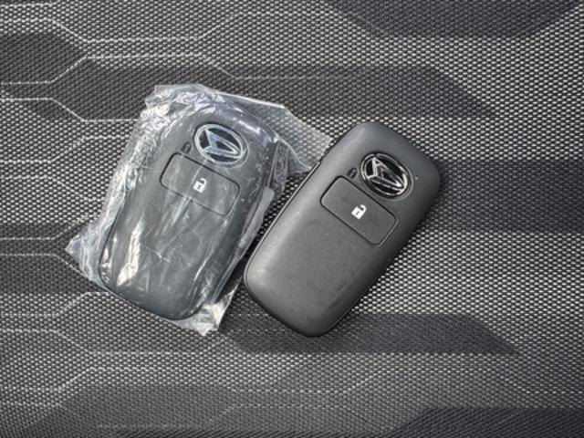 タフトG ダーククロムベンチャー新車保証継承付 オーディオレス オートライト LEDヘッドライト 衝突軽減ブレーキ オートマチックハイビーム 横滑り防止装置 アイドリングストップ クリアランスソナー 純正アルミホイール(福岡県)の中古車