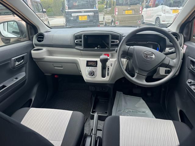 ミライースＧ　ＳＡIII新車保証継承付　弊社デモカーＵＰ車　オーディオレス　オートライト　ＬＥＤヘッドライト　衝突軽減ブレーキ　　横滑り防止装置　アイドリングストップ　クリアランスソナー　純正アルミホイール（福岡県）の中古車