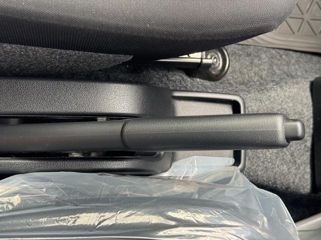 ミライースＧ　ＳＡIII新車保証継承付　弊社デモカーＵＰ車　オーディオレス　オートライト　ＬＥＤヘッドライト　衝突軽減ブレーキ　　横滑り防止装置　アイドリングストップ　クリアランスソナー　純正アルミホイール（福岡県）の中古車