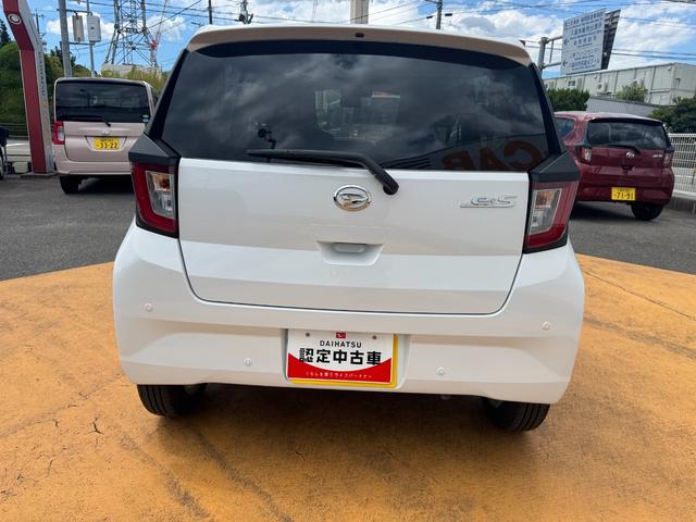 ミライースＧ　ＳＡIII新車保証継承付　弊社デモカーＵＰ車　オーディオレス　オートライト　ＬＥＤヘッドライト　衝突軽減ブレーキ　　横滑り防止装置　アイドリングストップ　クリアランスソナー　純正アルミホイール（福岡県）の中古車